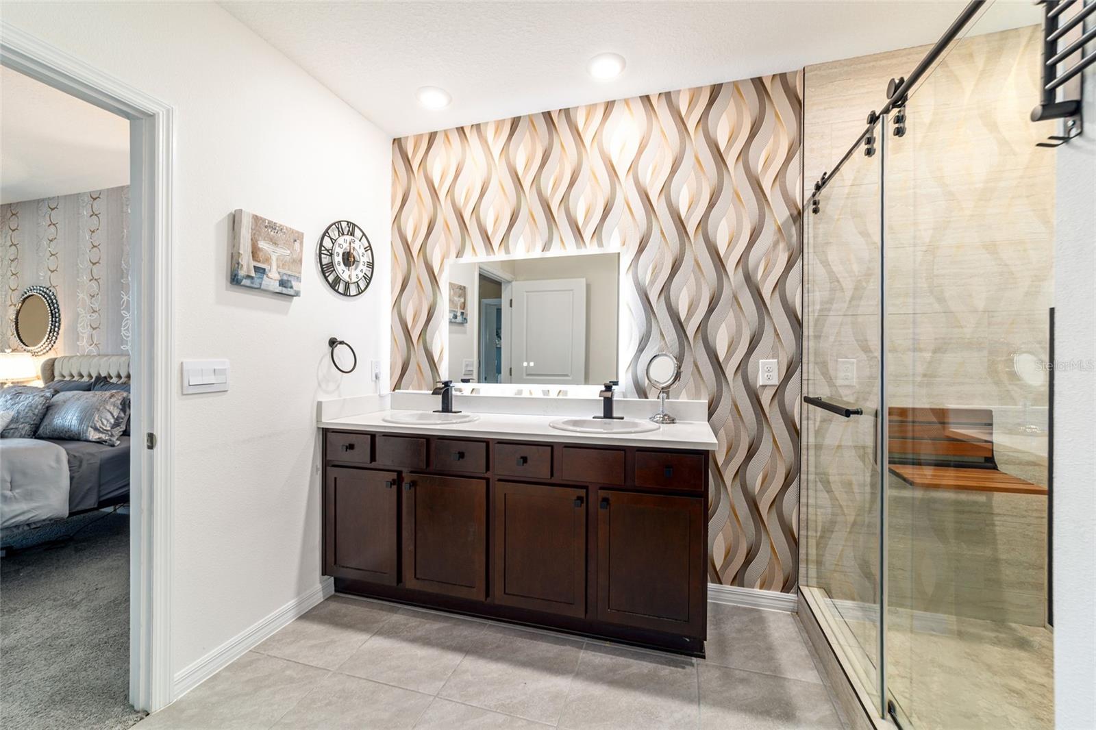 Image 20 of 40 For 13 Hickory Course Circle