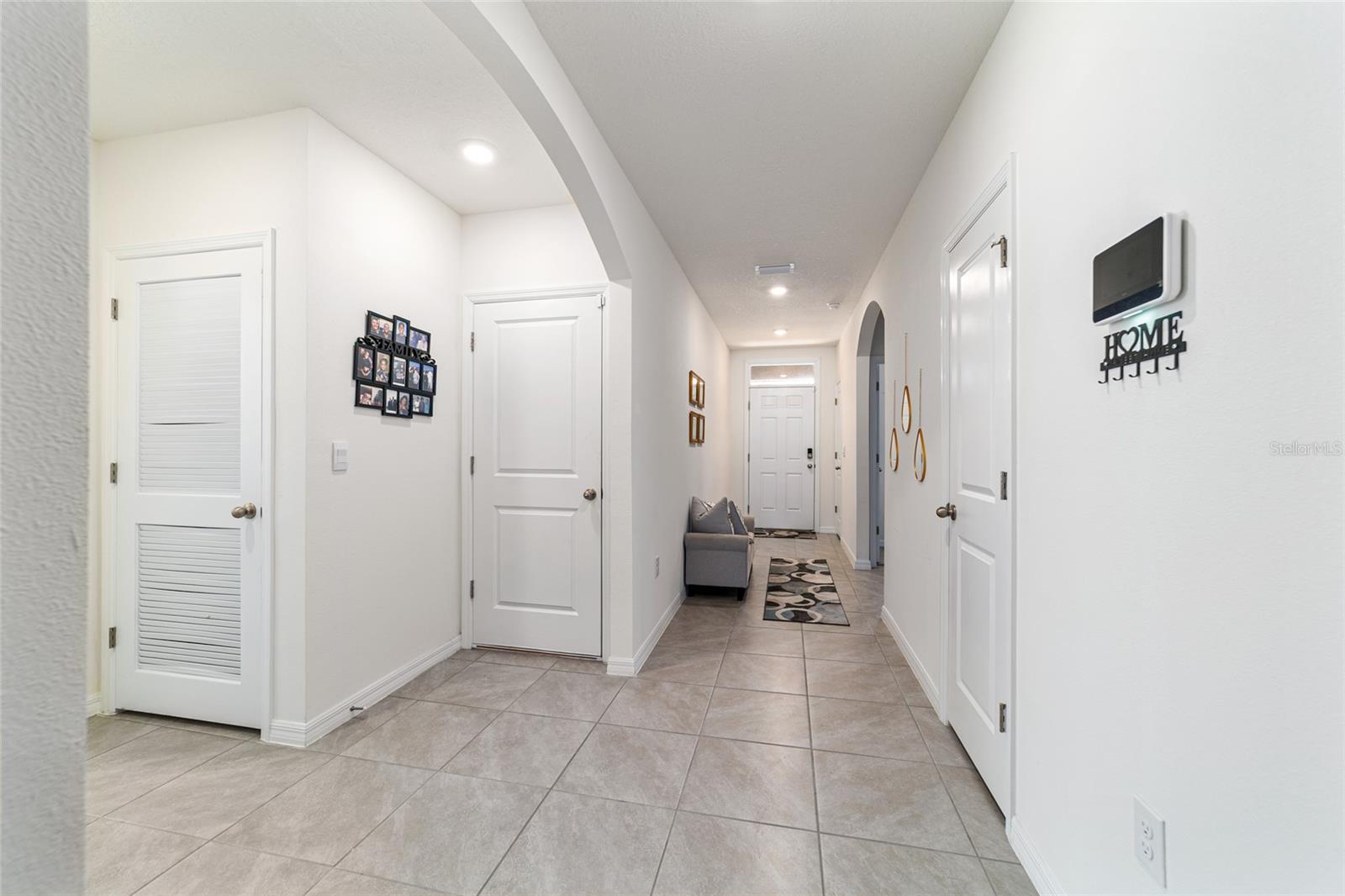 Image 24 of 40 For 13 Hickory Course Circle