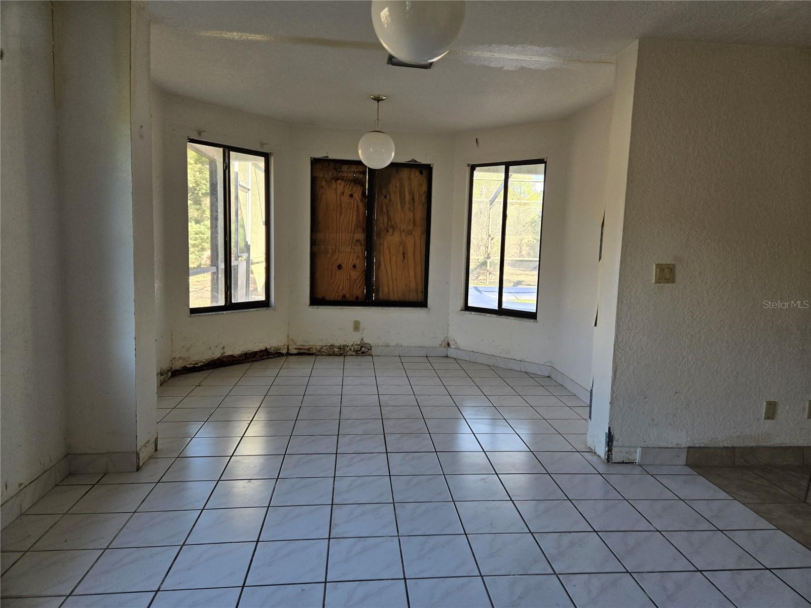 Image 11 of 31 For 2288 Evenglow Avenue