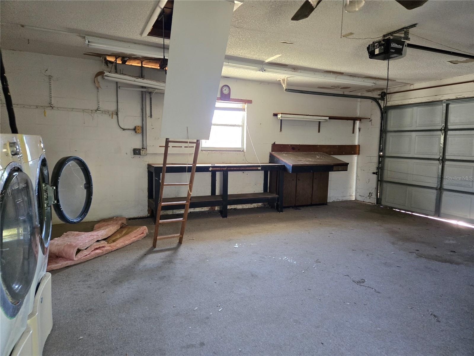 Image 14 of 31 For 2288 Evenglow Avenue