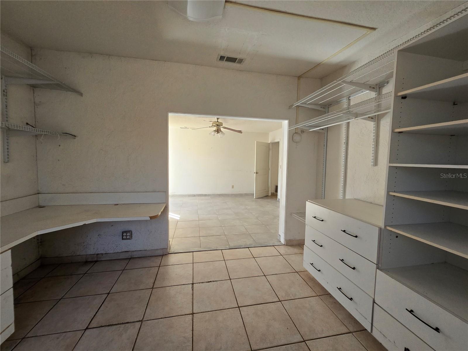 Image 20 of 31 For 2288 Evenglow Avenue