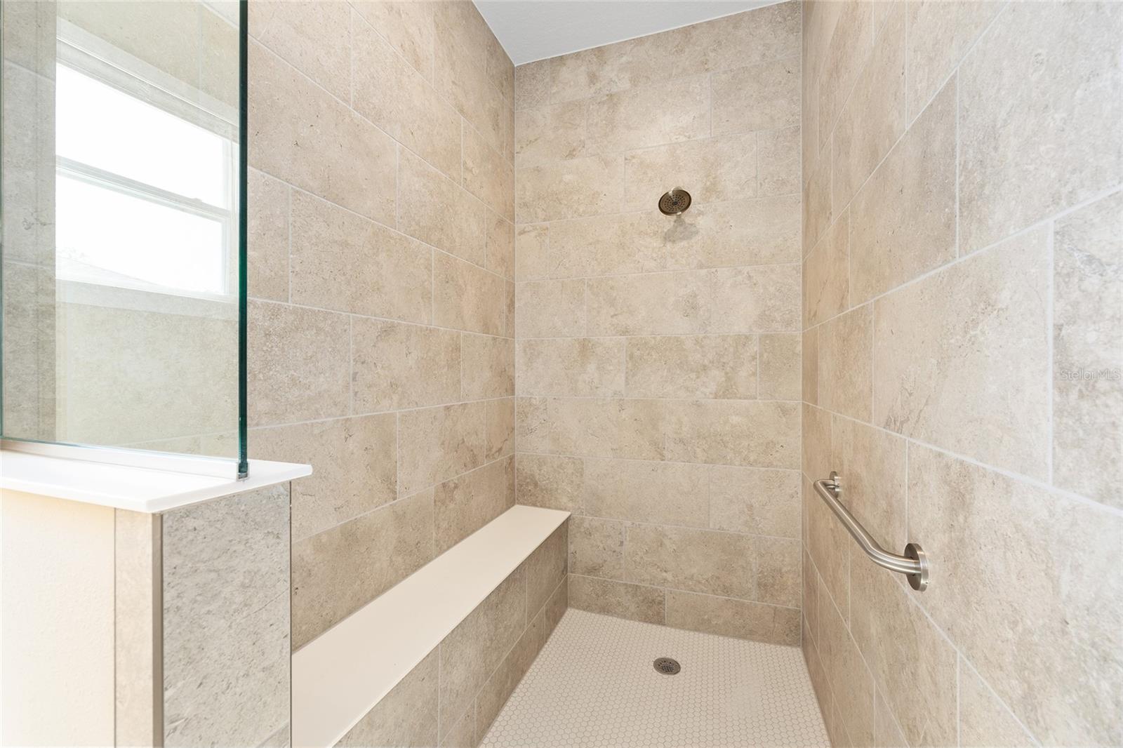 Image 25 of 40 For 10020 106th Circle