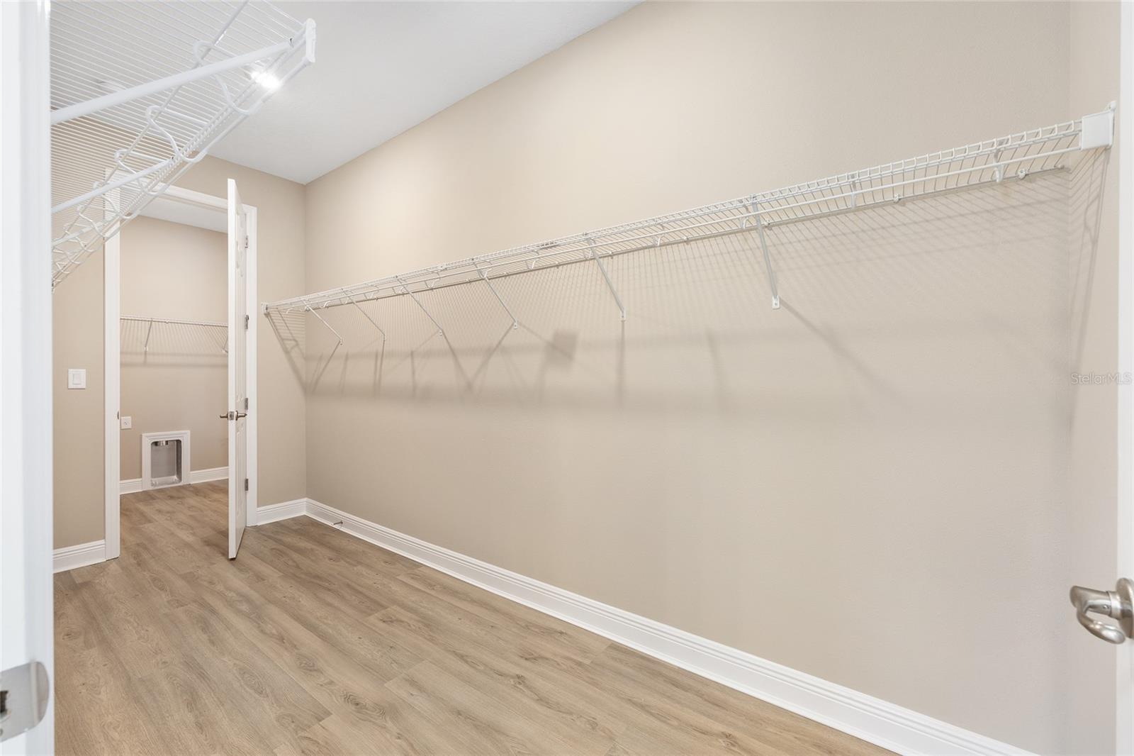 Image 26 of 40 For 10020 106th Circle