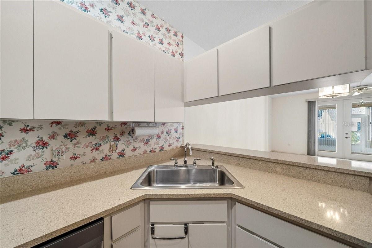 Image 33 of 36 For 6818 Queensbury Lane