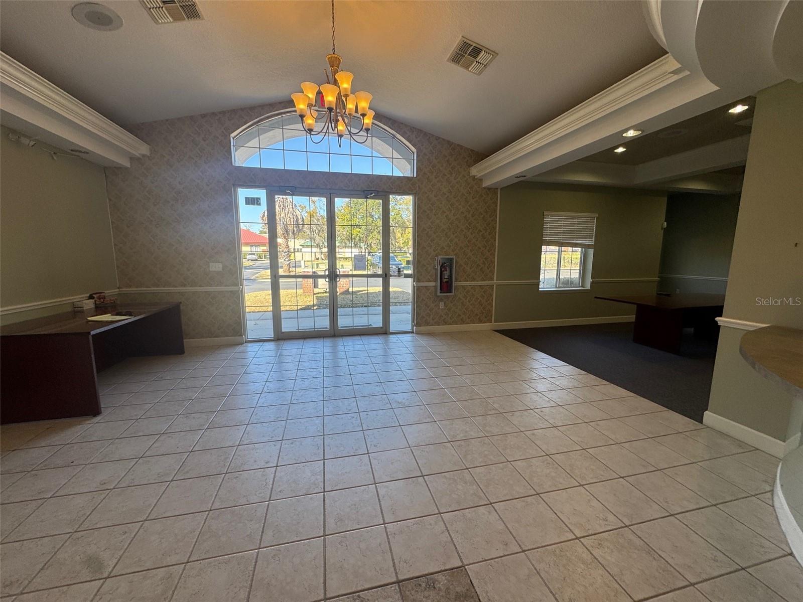 Image 9 of 55 For 1630 18th Street 300