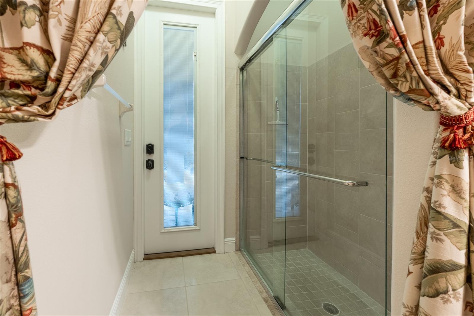 Image 44 of 78 For 5075 114th Street Road