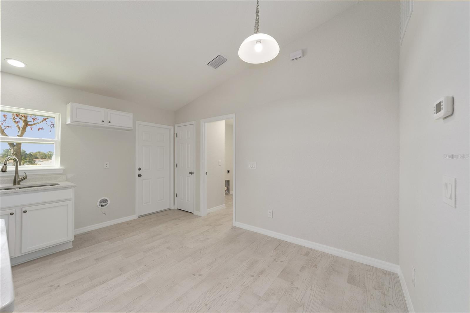 Image 15 of 50 For 12398 102nd Terrace