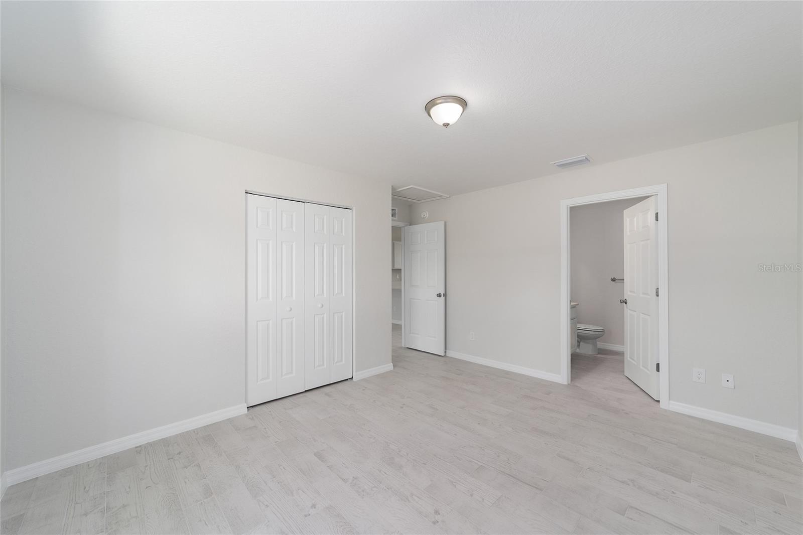 Image 24 of 50 For 12398 102nd Terrace