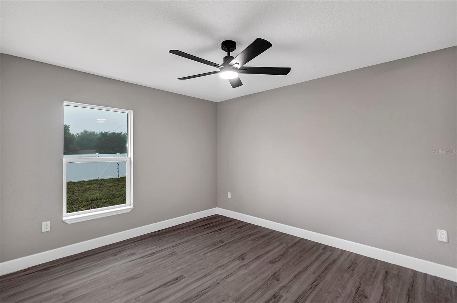 Image 18 of 38 For 14944 32nd Place