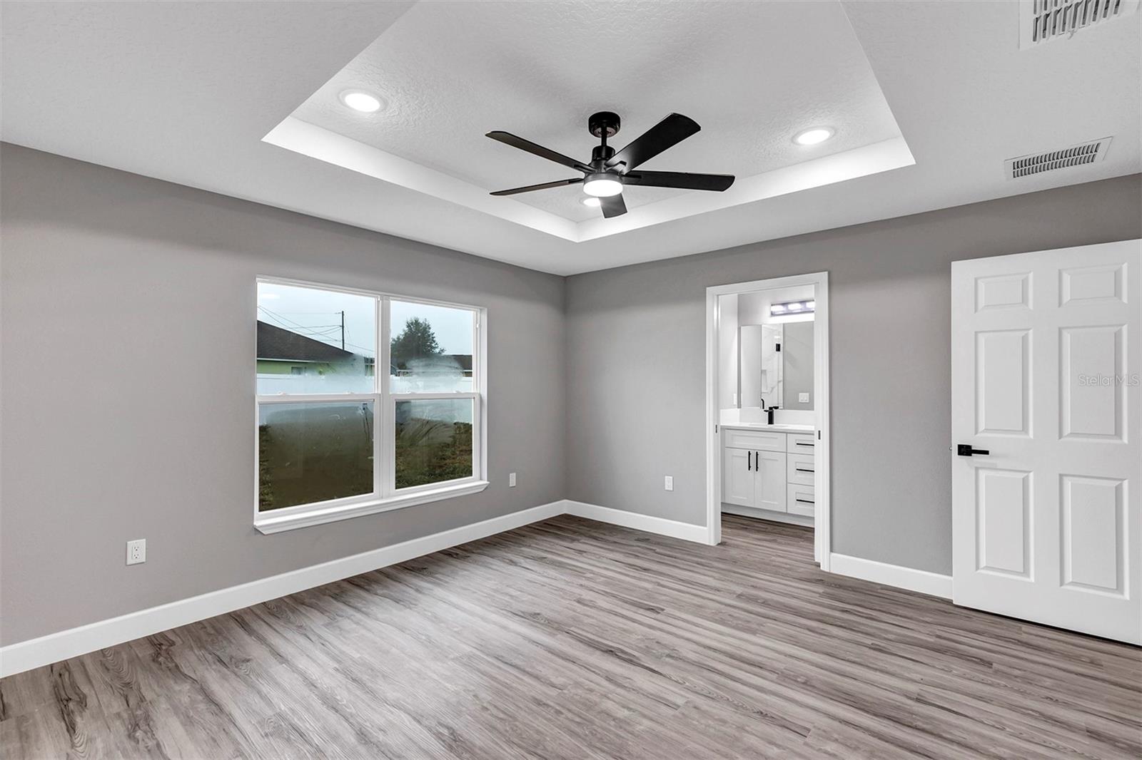 Image 25 of 38 For 14944 32nd Place