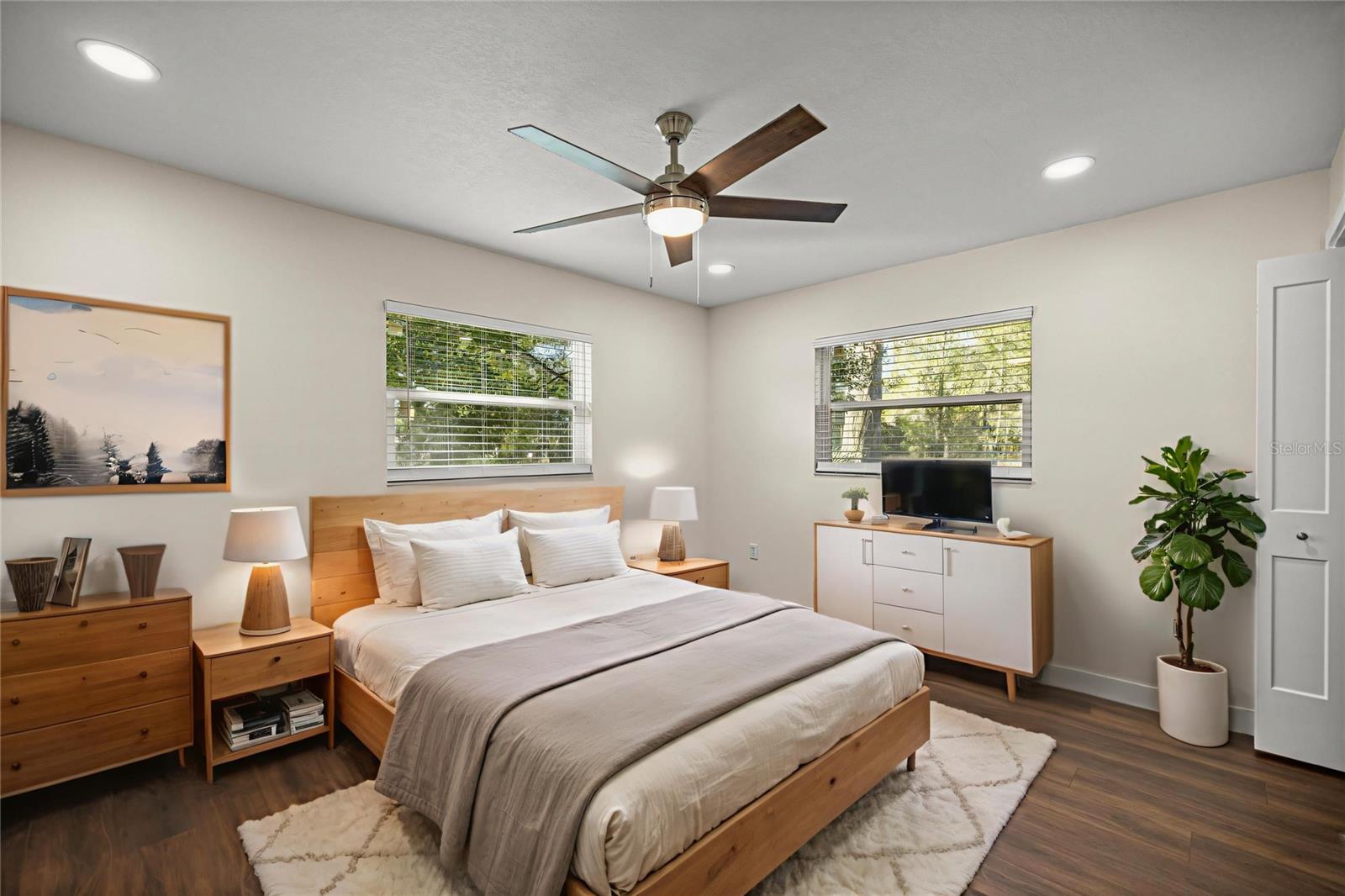 Image 13 of 21 For 5601 28th Street