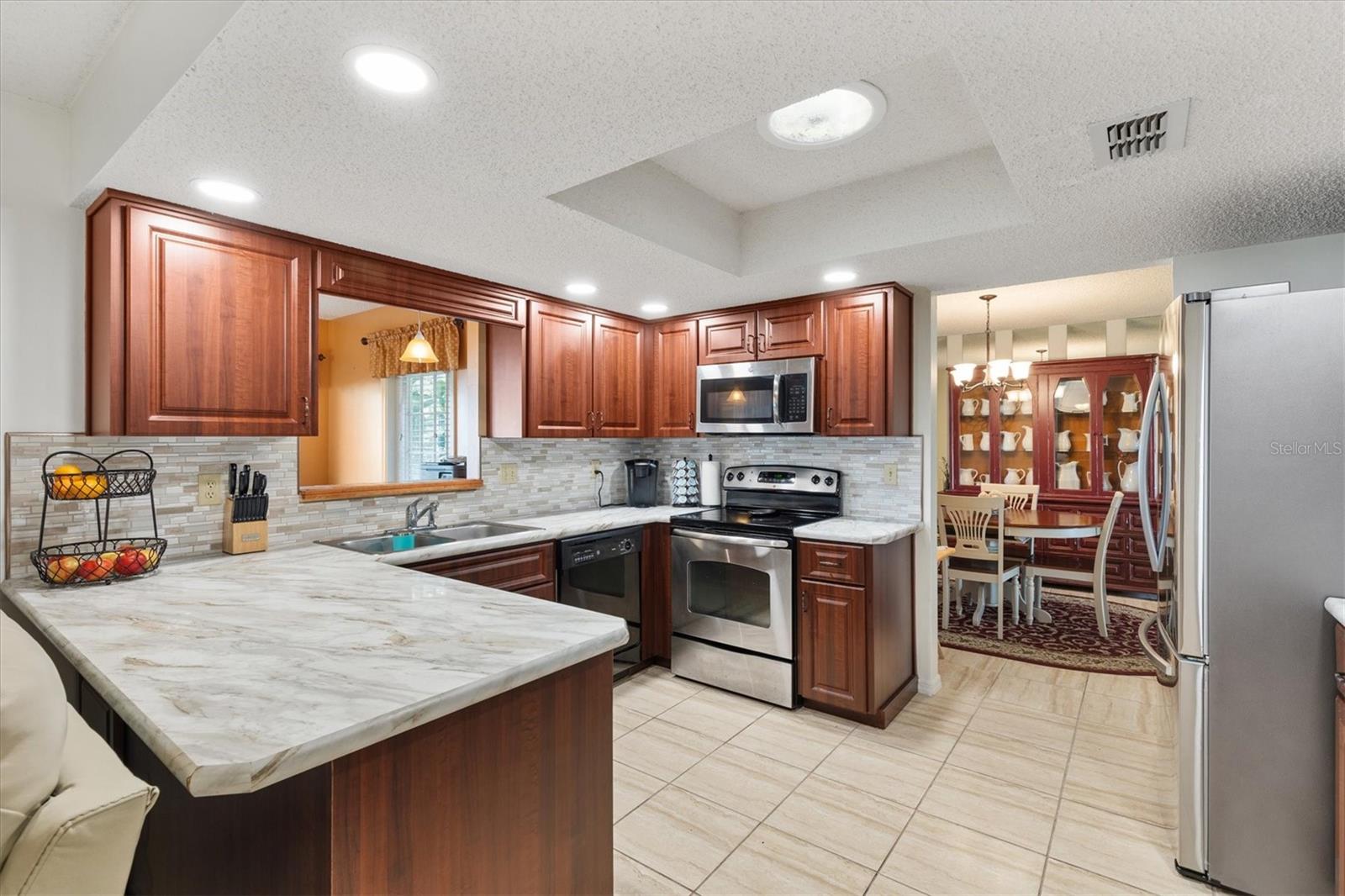 Image 12 of 46 For 10195 178th Place