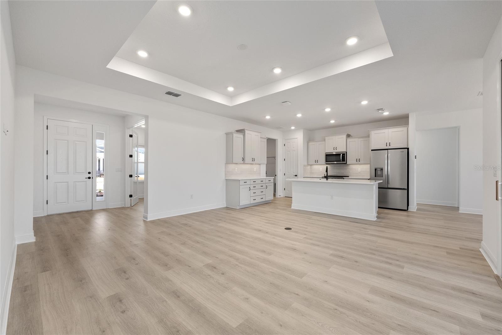 Image 13 of 38 For 9936 106th Circle