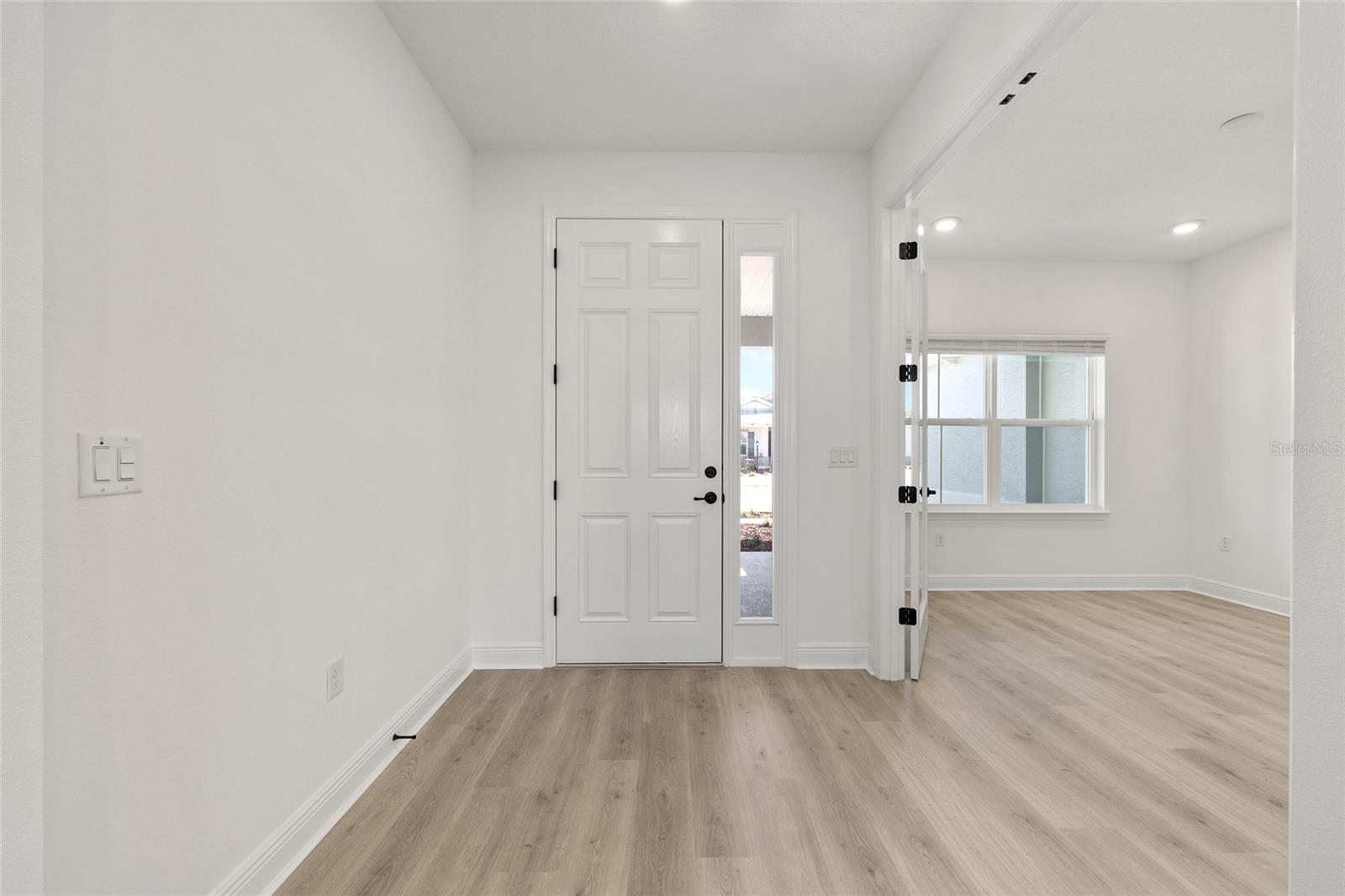 Image 9 of 38 For 9936 106th Circle