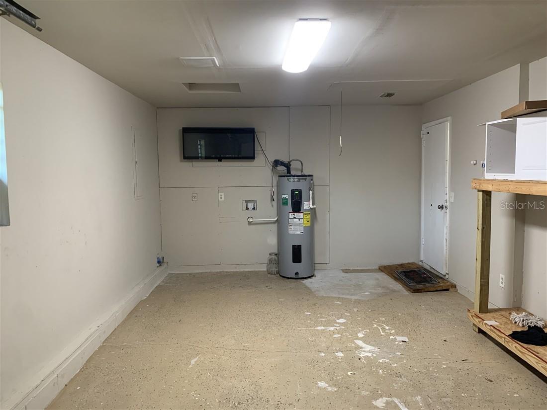 Image 33 of 34 For 4325 3rd Court