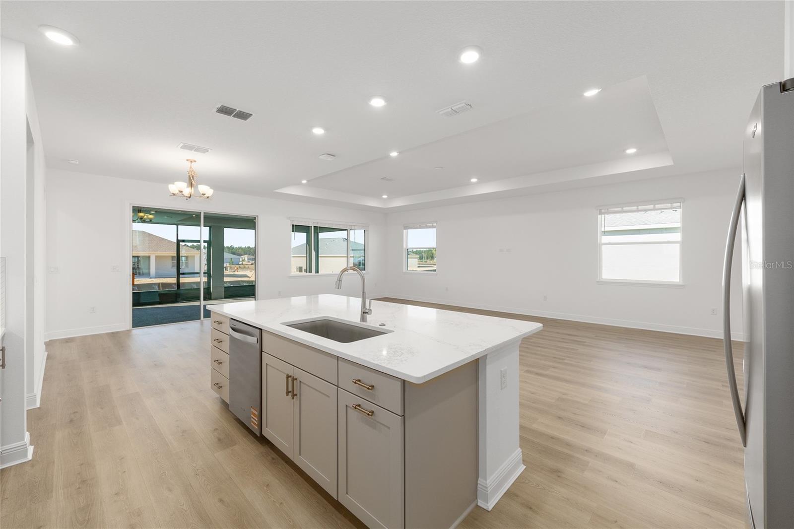 Image 22 of 39 For 10634 101st Lane Road