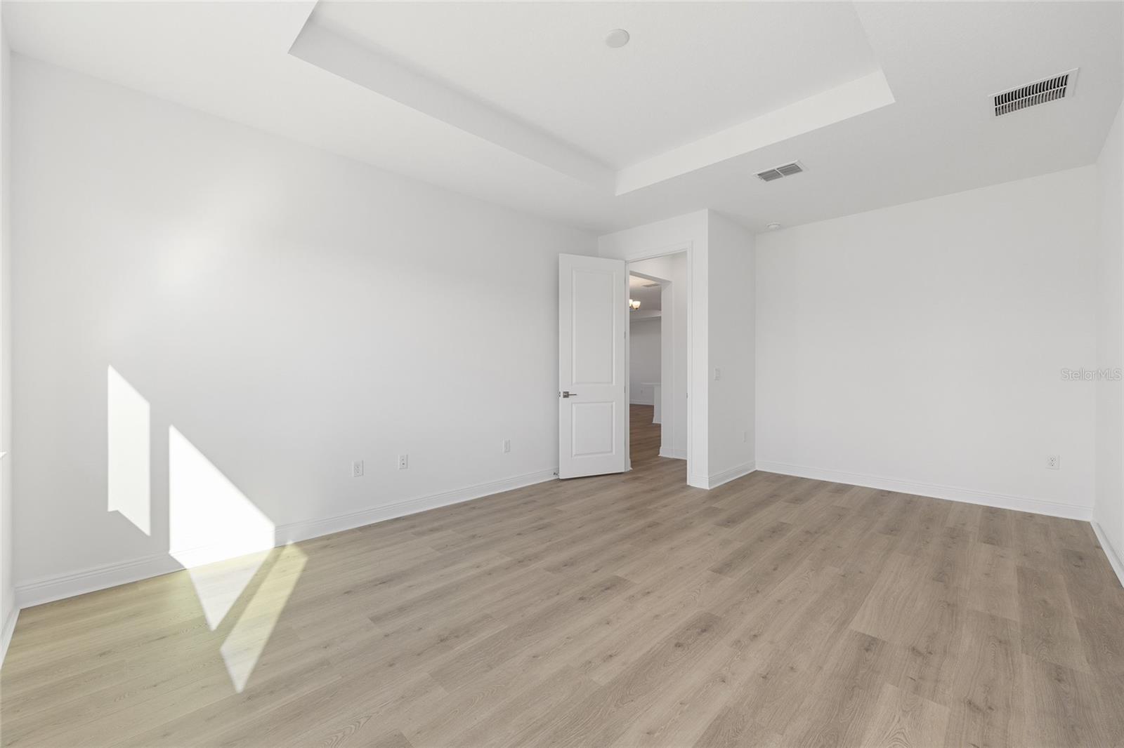 Image 25 of 39 For 10634 101st Lane Road