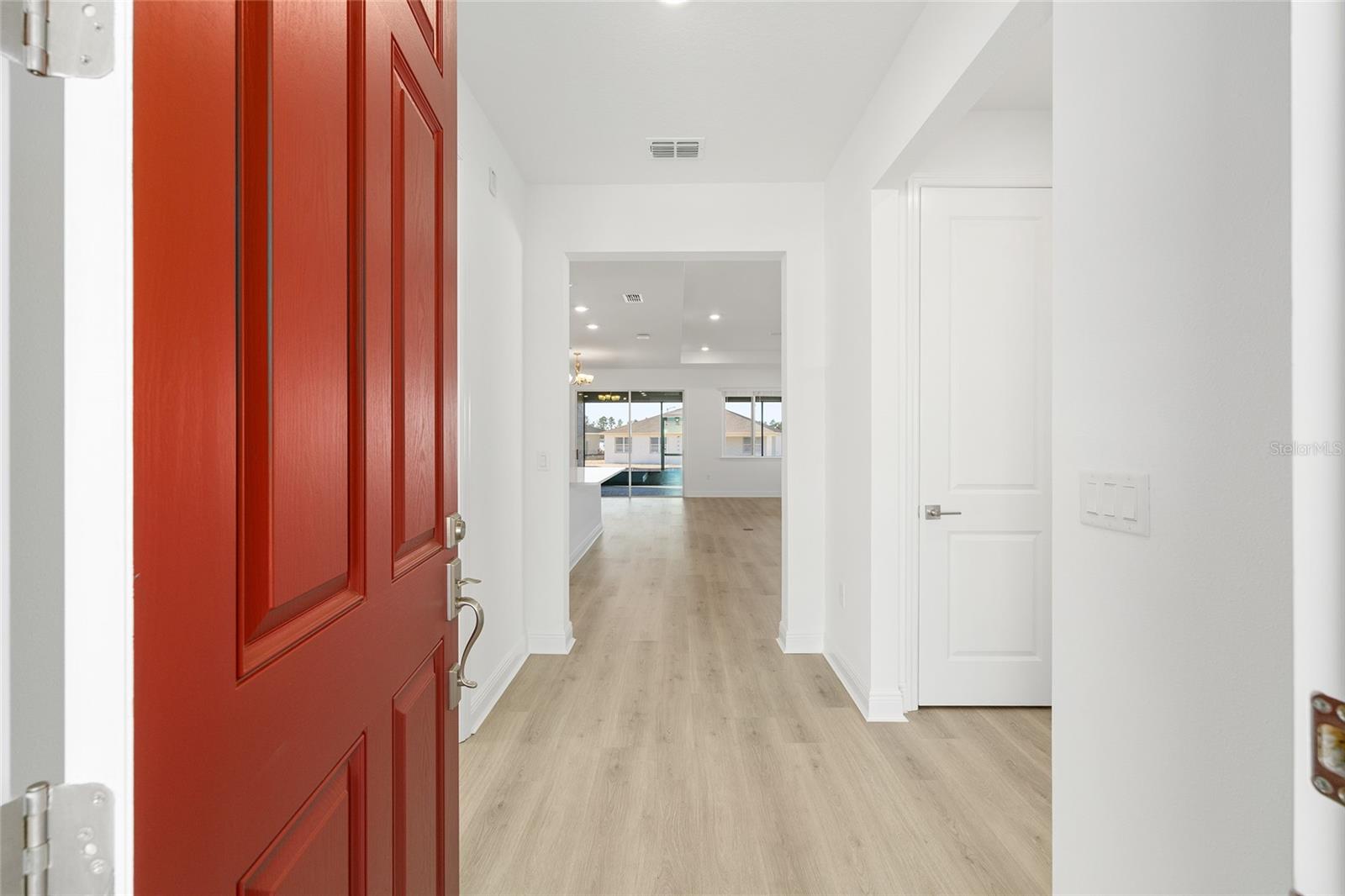 Image 7 of 39 For 10634 101st Lane Road