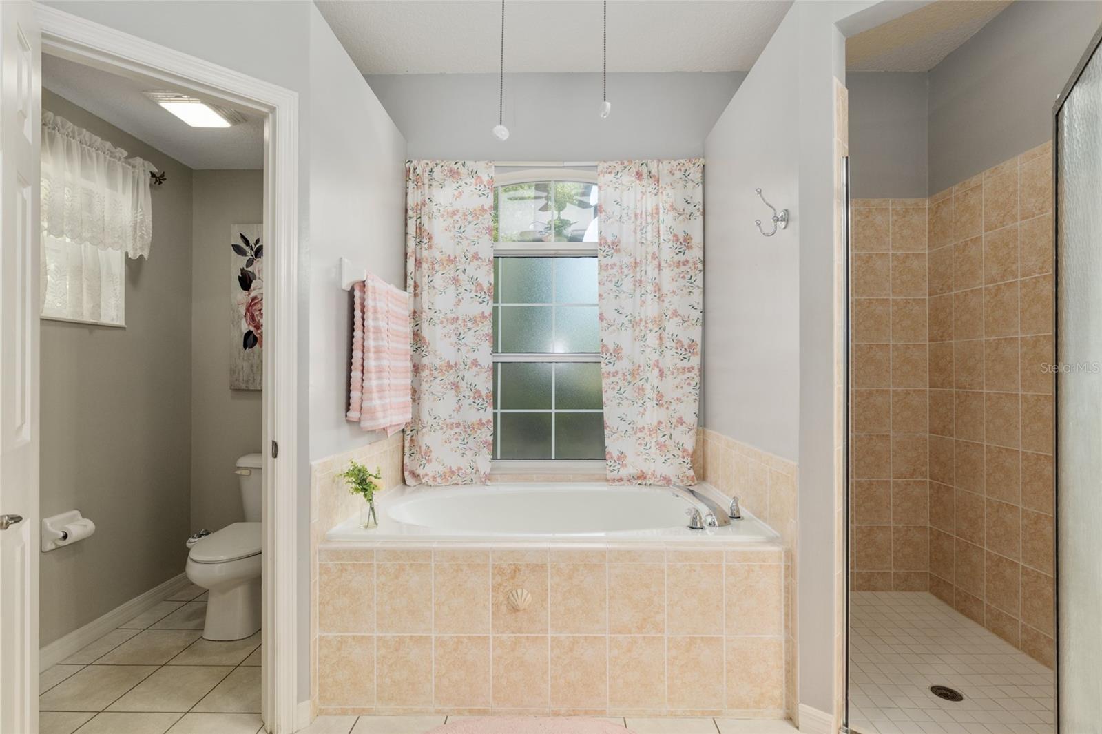 Image 13 of 50 For 19395 100th Loop