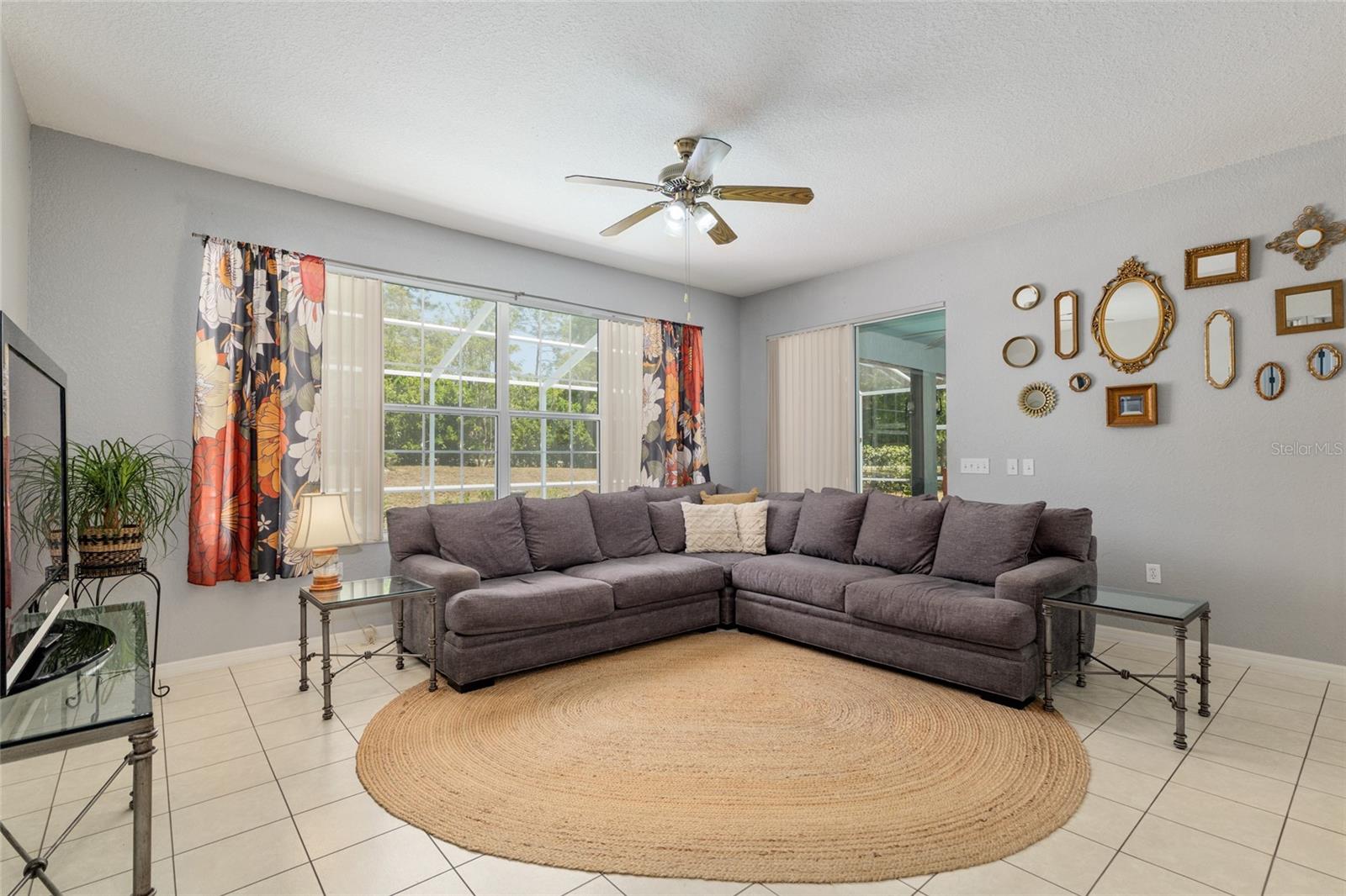 Image 22 of 50 For 19395 100th Loop