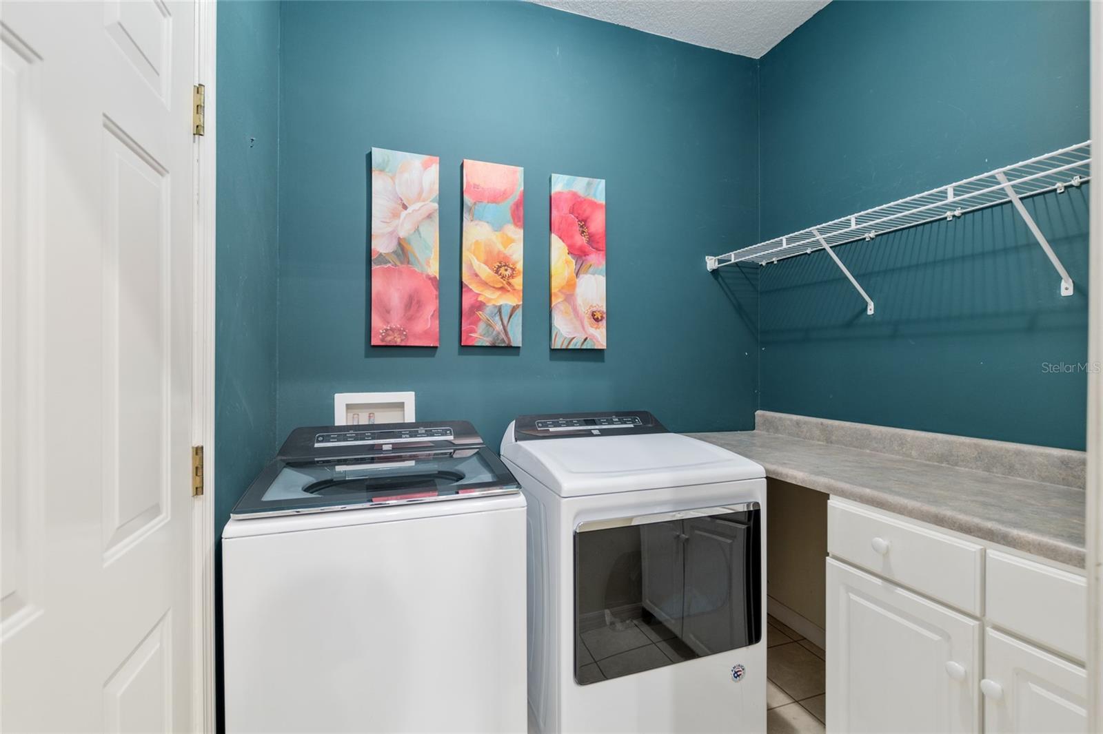 Image 23 of 50 For 19395 100th Loop