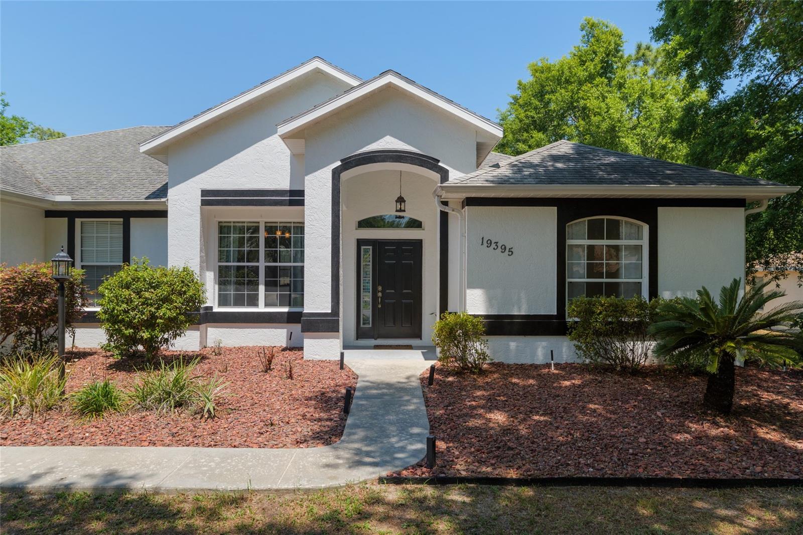 Image 3 of 50 For 19395 100th Loop