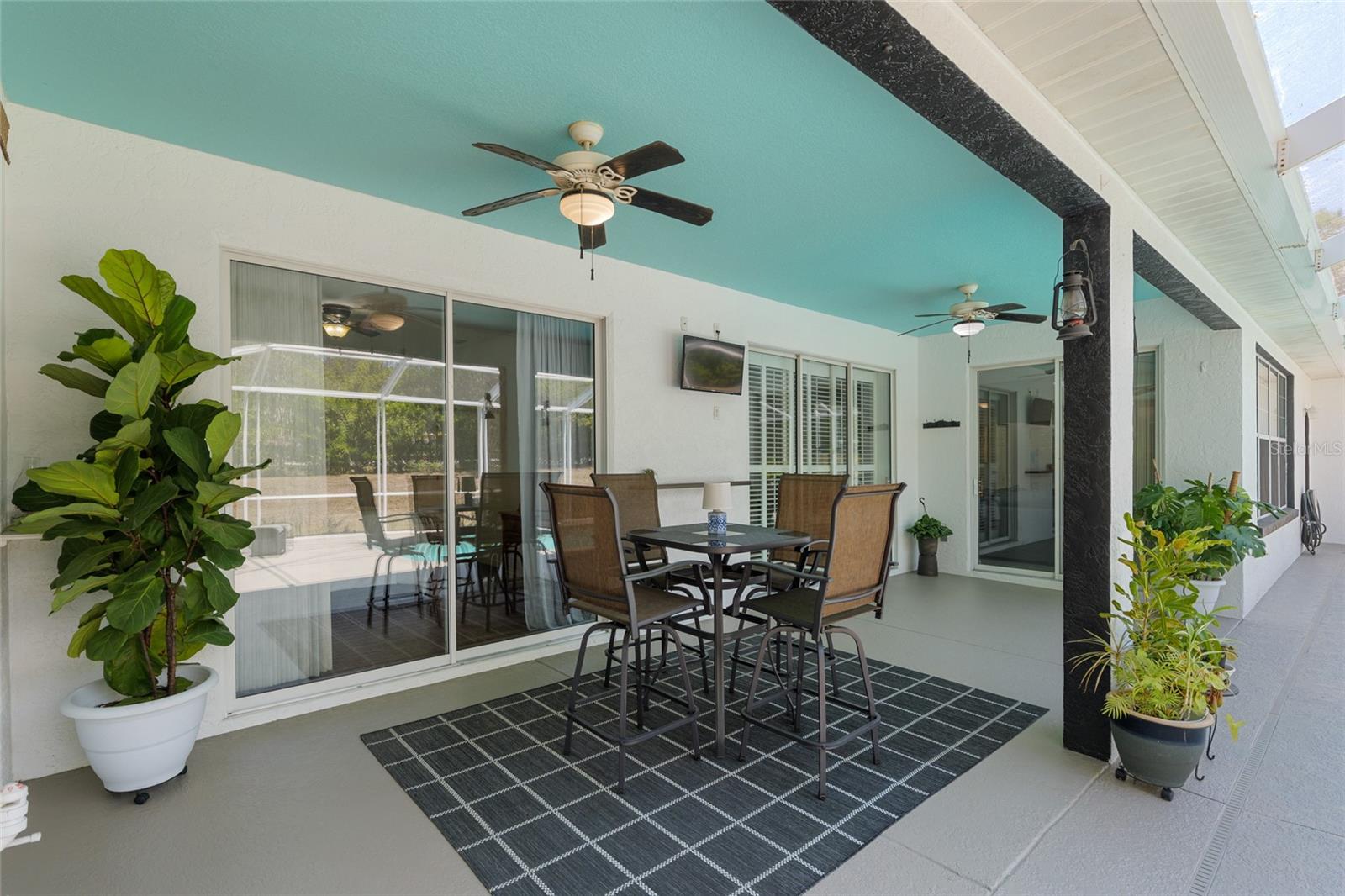 Image 35 of 50 For 19395 100th Loop