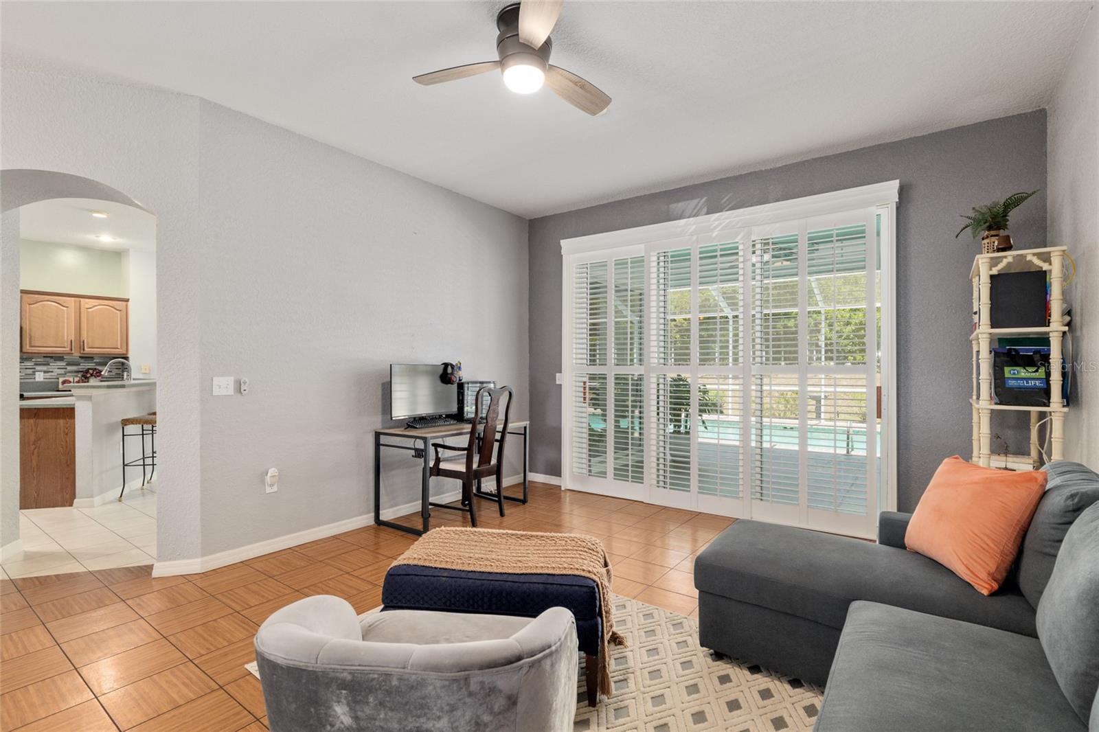 Image 7 of 50 For 19395 100th Loop