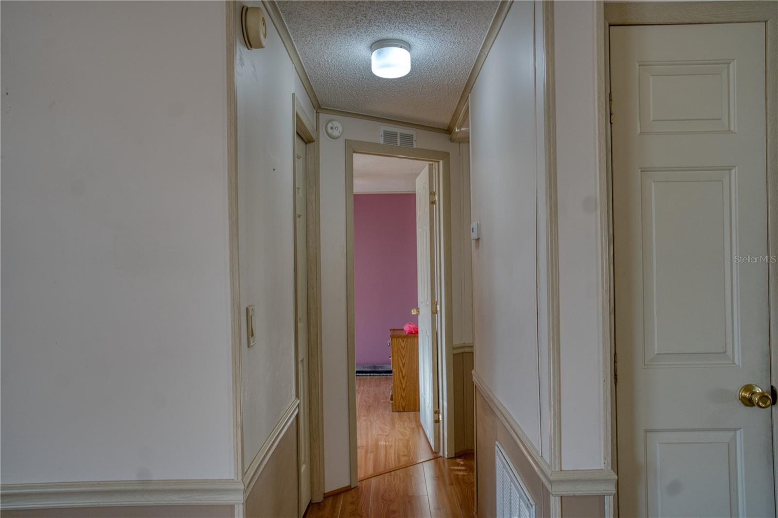 Image 16 of 25 For 1863 Schwartz Boulevard