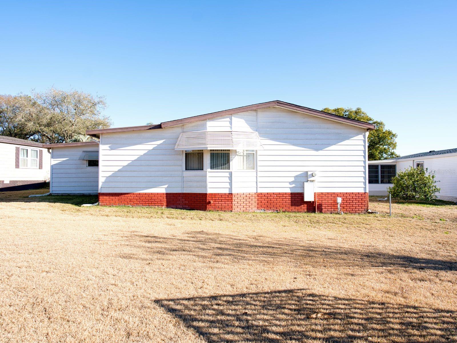 Image 22 of 25 For 1863 Schwartz Boulevard