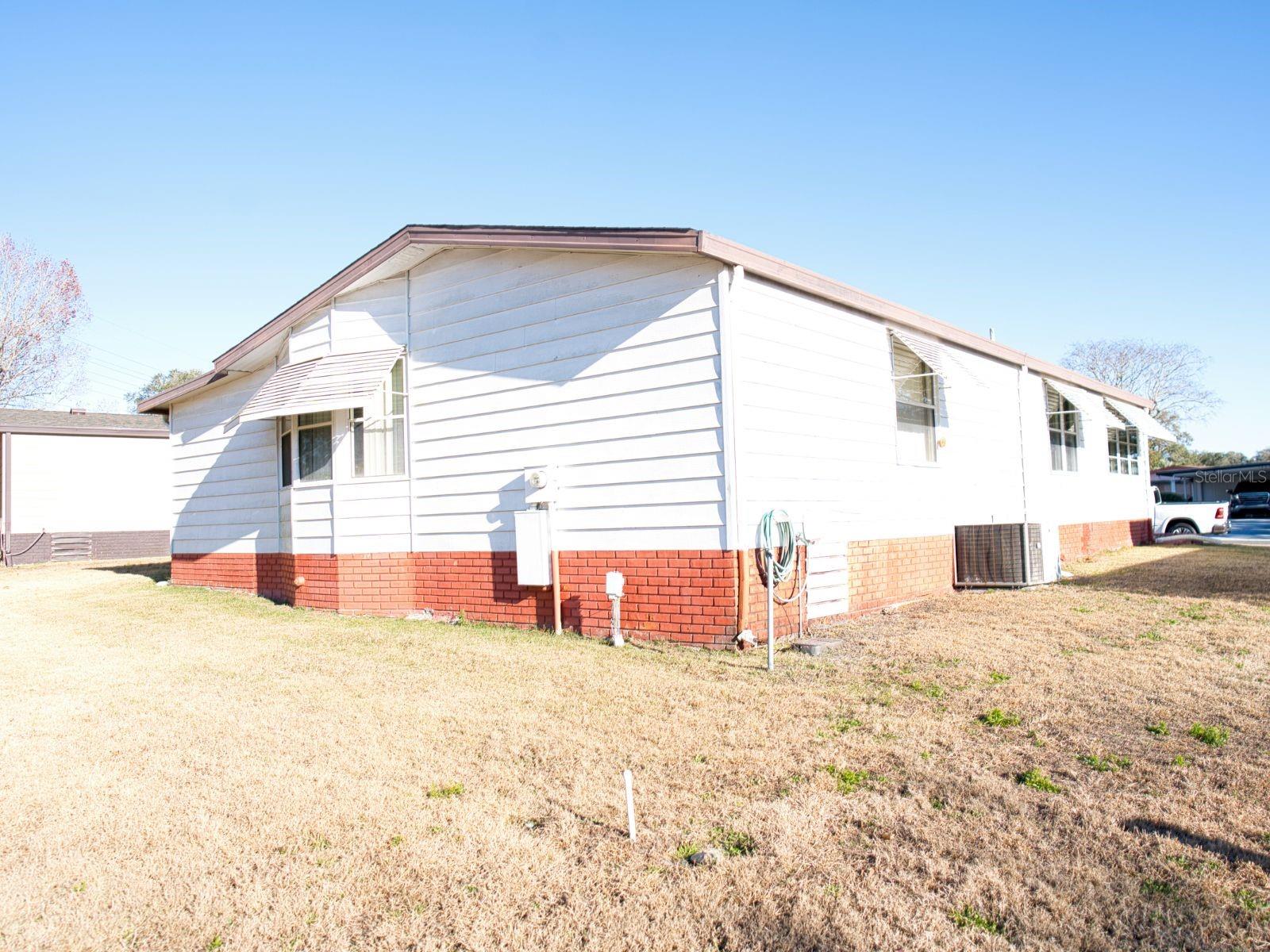 Image 24 of 25 For 1863 Schwartz Boulevard