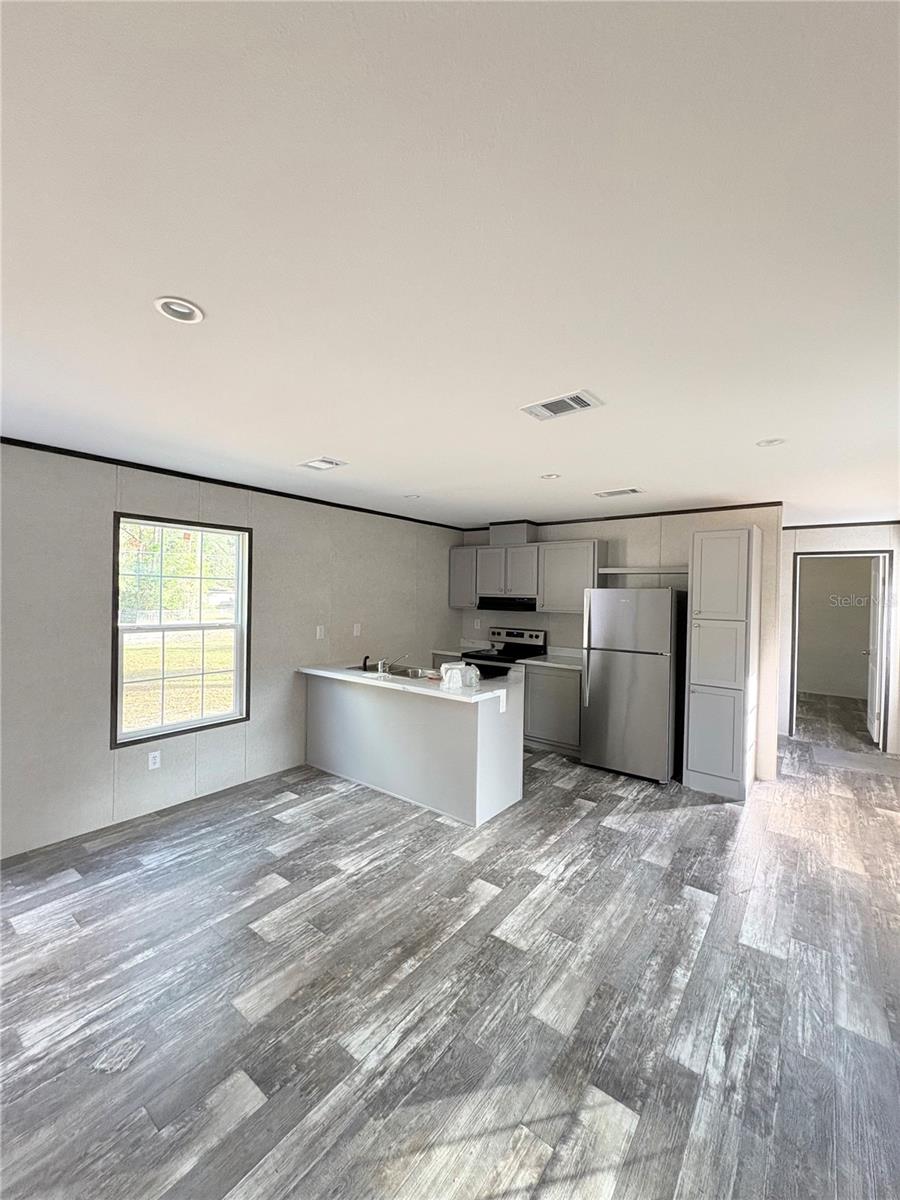 Image 18 of 43 For 238 76th Terrace