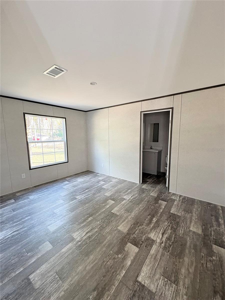 Image 25 of 43 For 238 76th Terrace