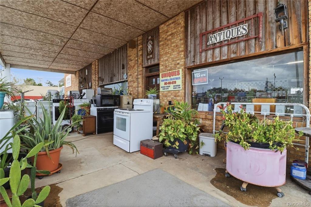 Image 11 of 46 For 103 Main Street