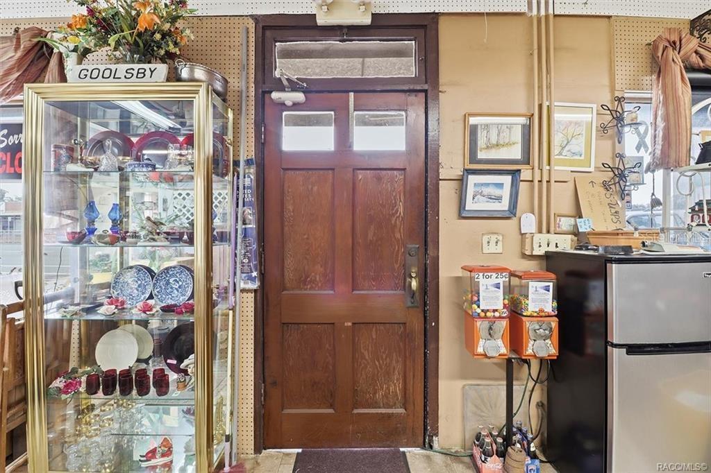 Image 14 of 46 For 103 Main Street