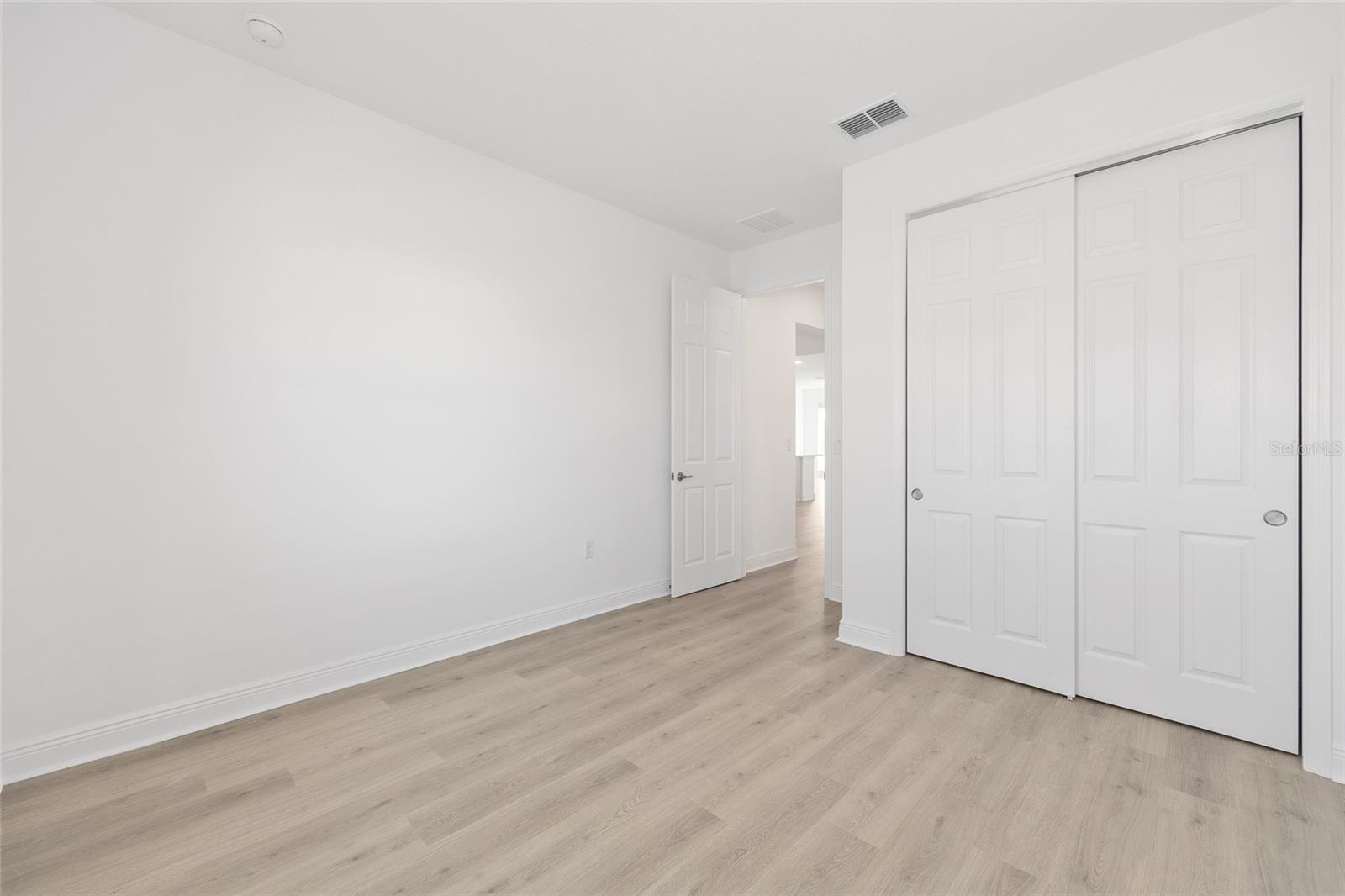 Image 13 of 38 For 10602 101st Lane Road