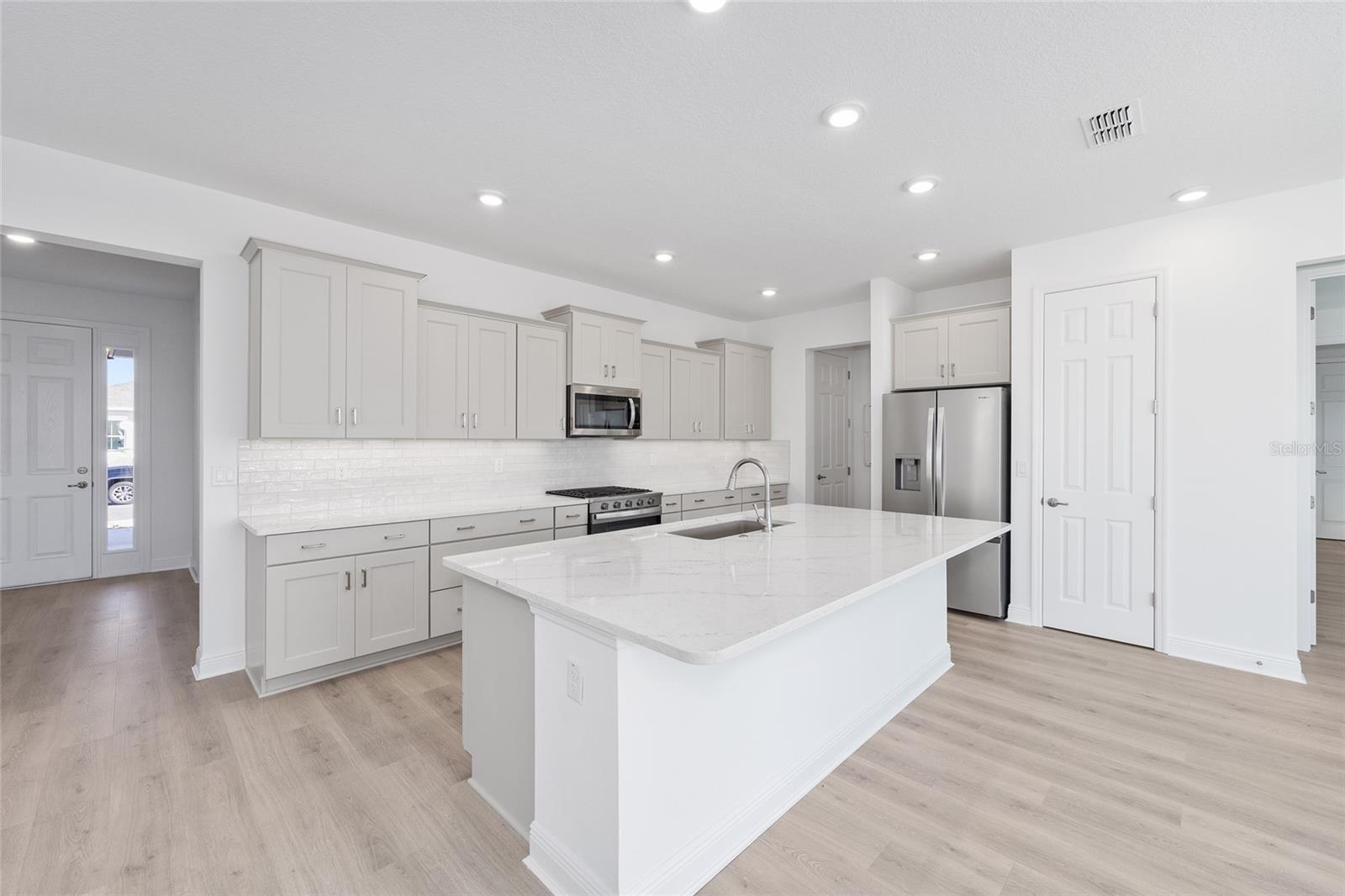 Image 36 of 38 For 10602 101st Lane Road