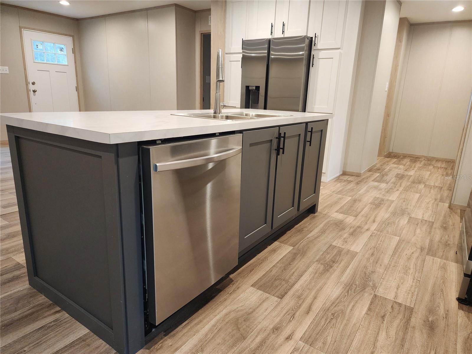 Image 10 of 28 For 7513 Dunklin Street