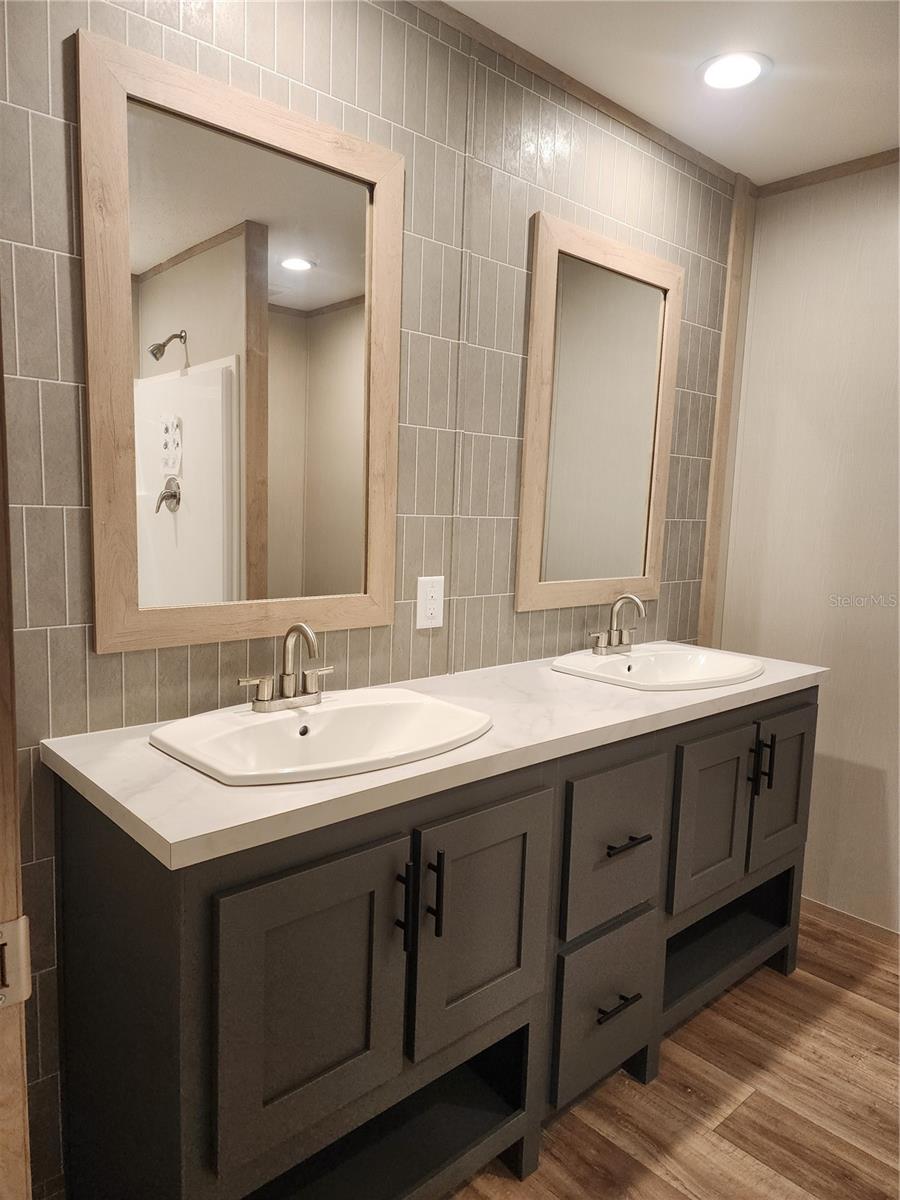 Image 15 of 28 For 7513 Dunklin Street