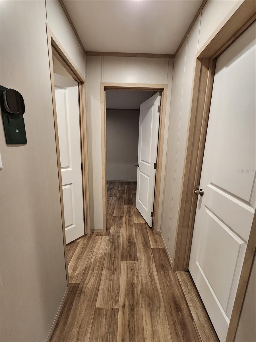 Image 18 of 28 For 7513 Dunklin Street