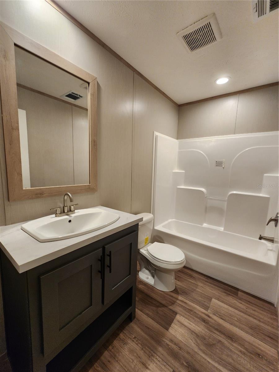 Image 21 of 28 For 7513 Dunklin Street