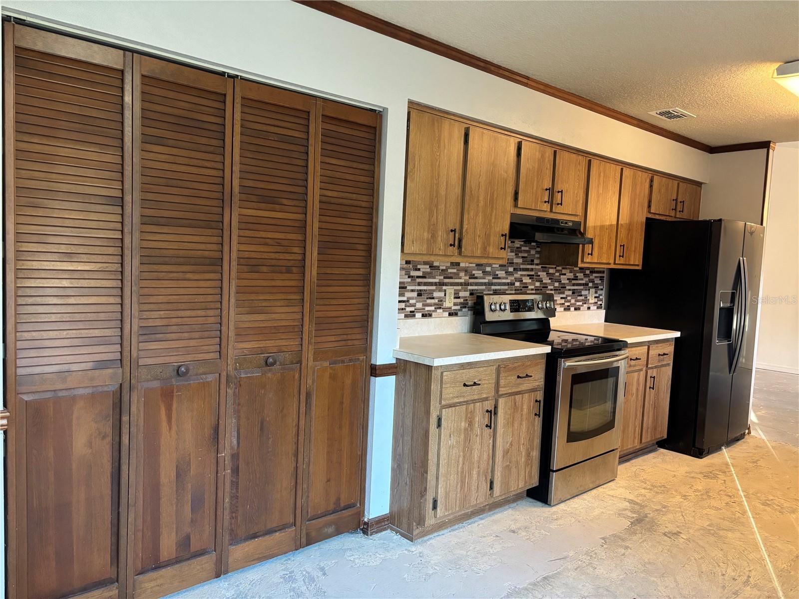 Image 10 of 32 For 4008 61st Place