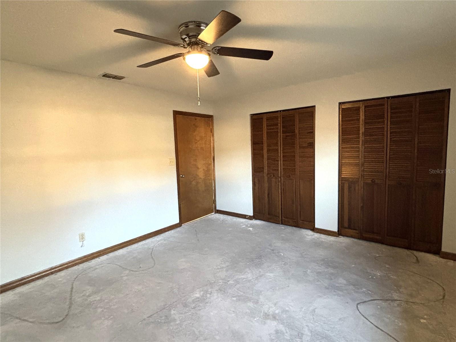 Image 17 of 32 For 4008 61st Place