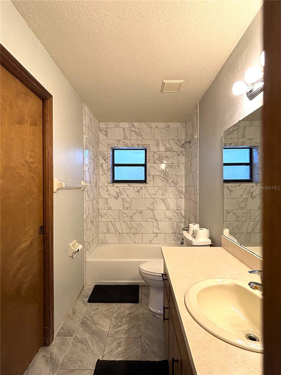 Image 19 of 32 For 4008 61st Place