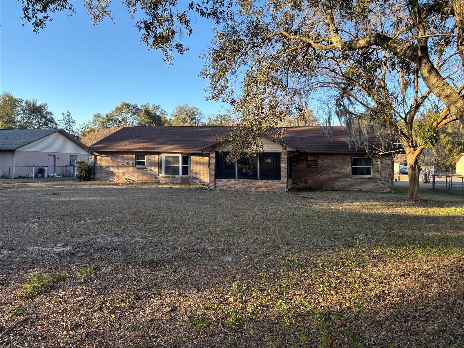 Image 25 of 32 For 4008 61st Place