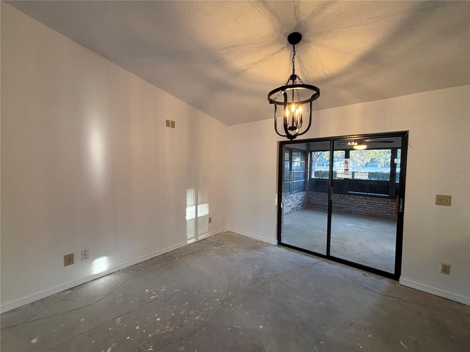 Image 6 of 32 For 4008 61st Place