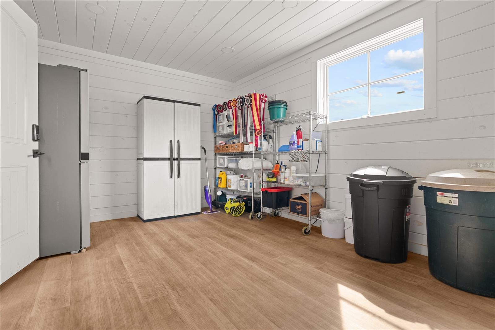 Listing photo id 23 for 12350 Nw Hwy 225 Hwy 225