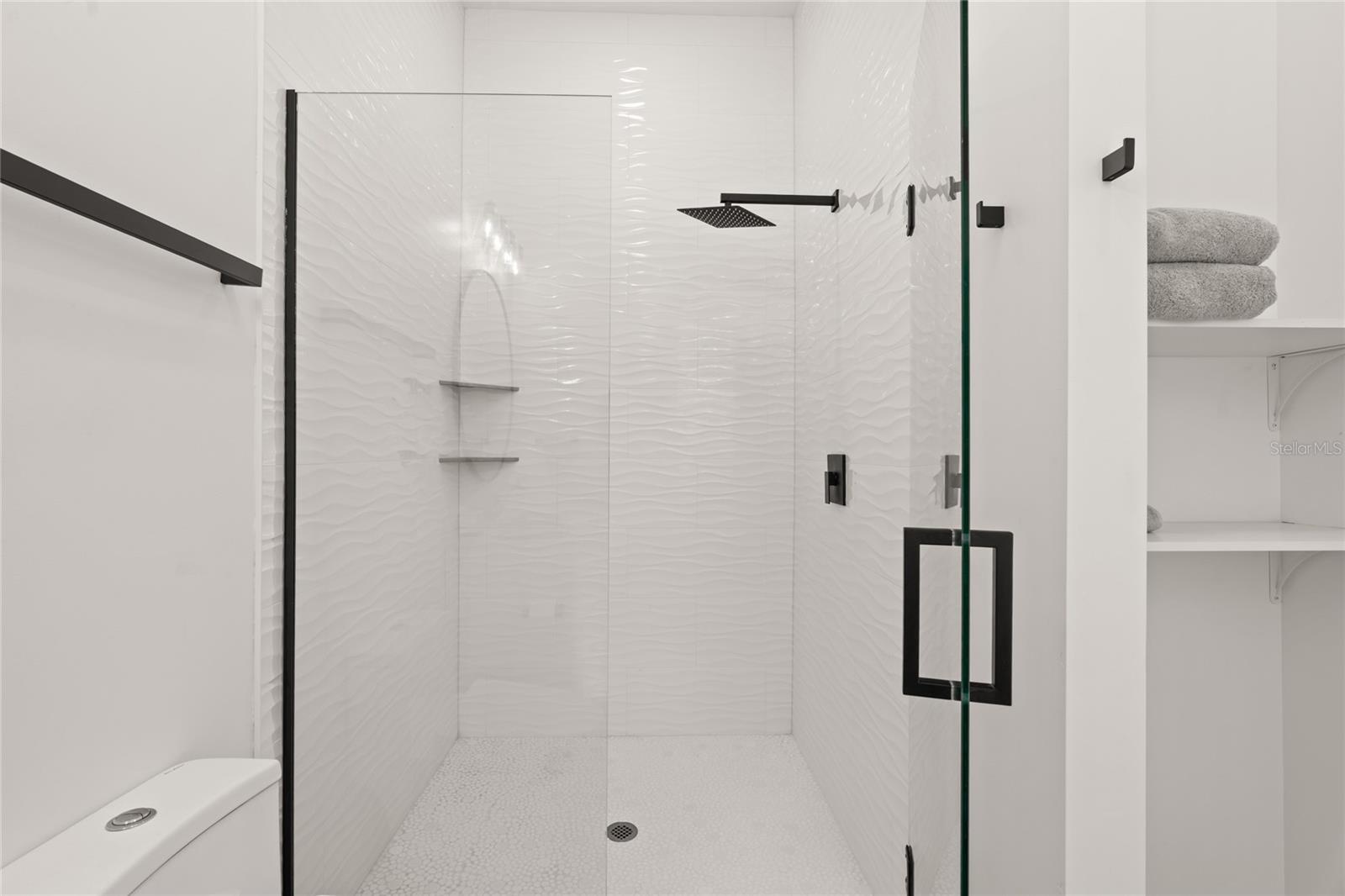 Listing photo id 53 for 12350 Nw Hwy 225 Hwy 225