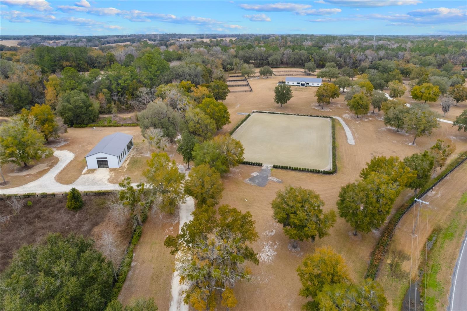 Listing photo id 54 for 12350 Nw Hwy 225 Hwy 225