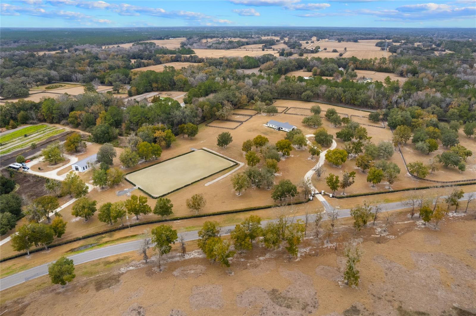 Listing photo id 68 for 12350 Nw Hwy 225 Hwy 225